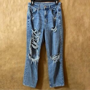 American Eagle | Highest Rise 90s Boyfriend Jeans Distressed Straight Leg Size 4